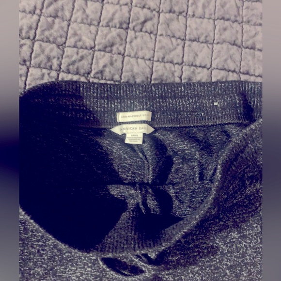 AE gray jogger pants - Picture 2 of 2